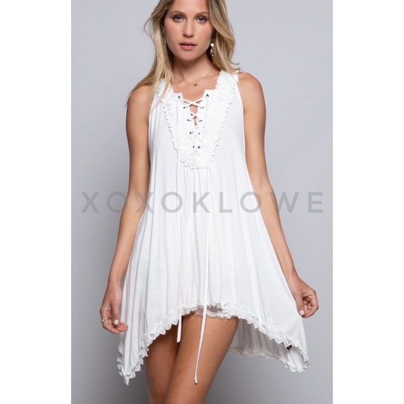 LAST ONE POL Ivory Tunic Top Lace Up Uneven Hem - Picture 4 of 8